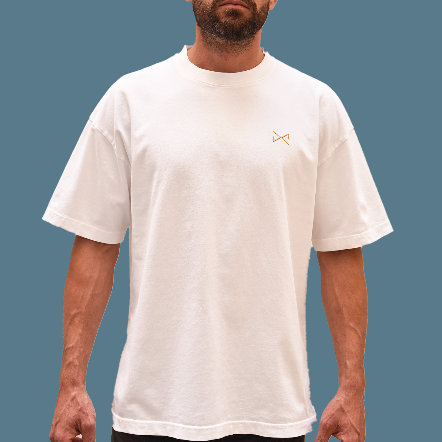 Polera blanca Here Comes the Sun. Oversize