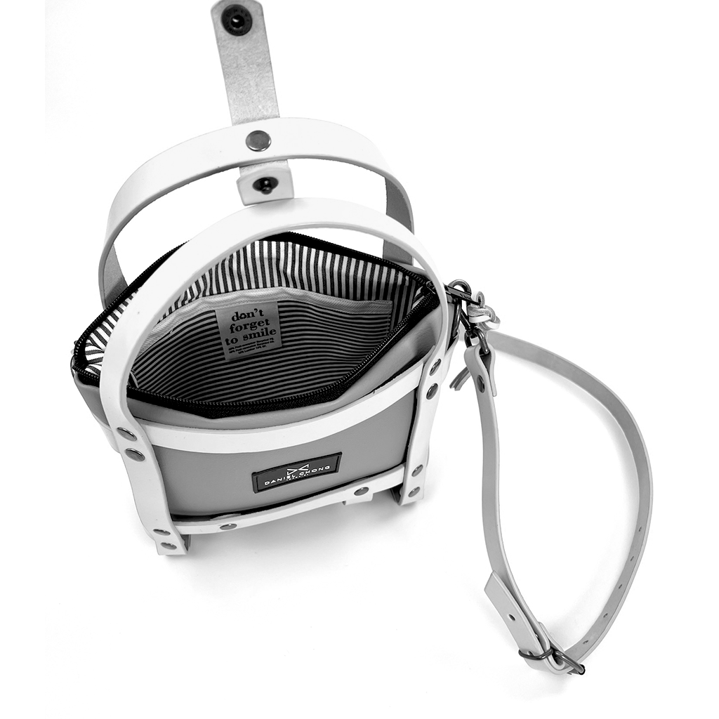 BOLSO ARNÉS CUERO