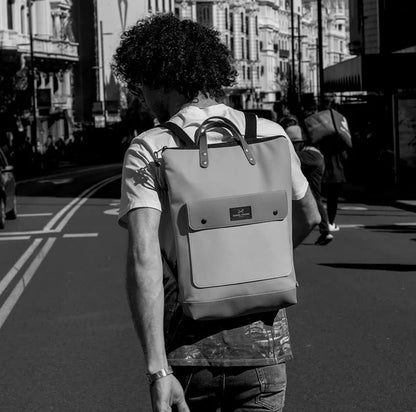 MOCHILA SLIM SOLAPA RATTAN