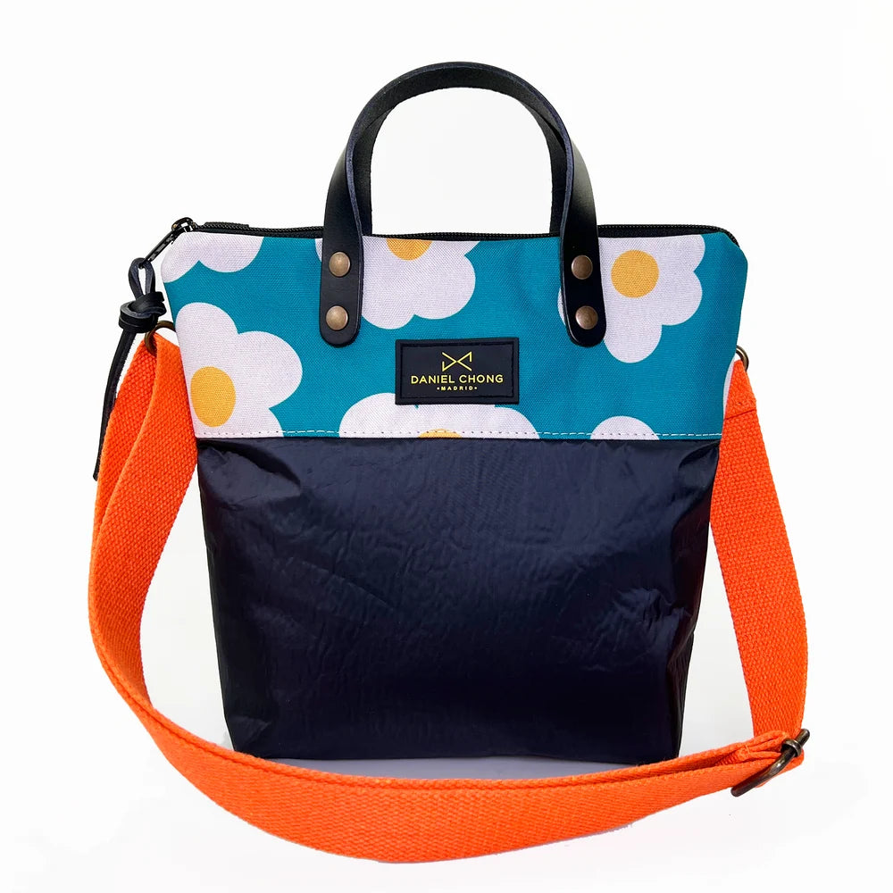 BANDOLERA MINI CON MANILLAS GRAPHIC EDITION