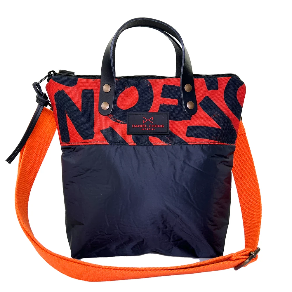 BANDOLERA MINI CON MANILLAS GRAPHIC EDITION