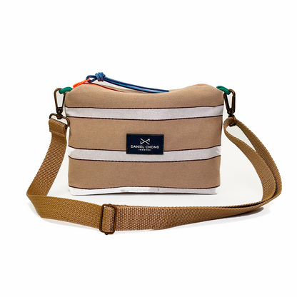BANDOLERA MINI LONA RÚSTICA RAYAS BEIGE, ZIP NARANJO FLÚOR