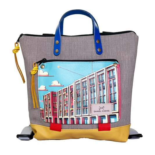 MOCHILA BOOK HOLDER MINI CUADRADA IMPERMEABLE ILUSTRADA BY DANIEL CHONG